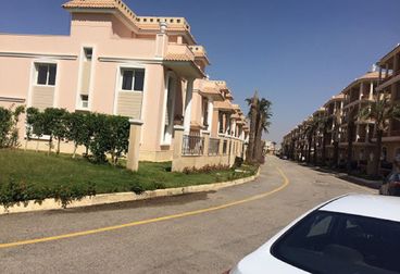 Twin House in Cleopatra Palace Compound 290 M² Without Finish For sale